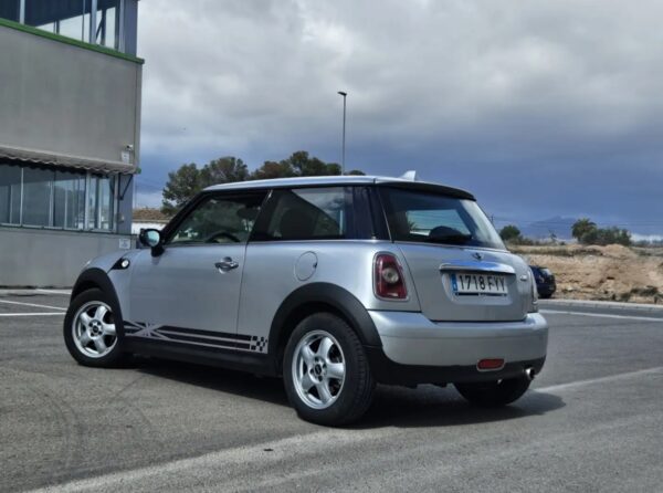 MINI One 3Puertas Gris - Imagen 4
