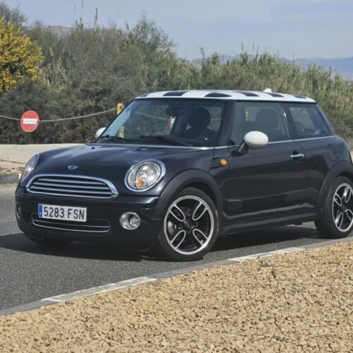 Mini One 1.6 gasolina 120 CV Negro