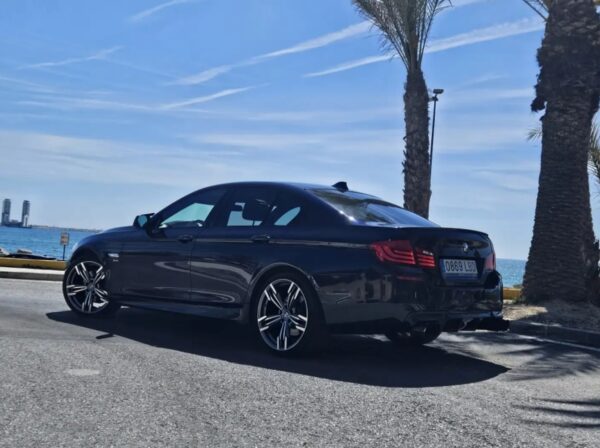 BMW 535 xDrive Negro - Imagen 4