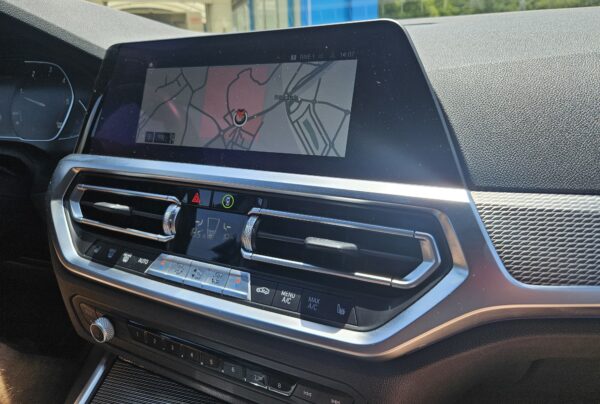 BMW 318D PACK M AUTOMÁTICO - Imagen 20