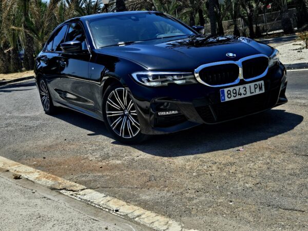 BMW 318D PACK M AUTOMÁTICO - Imagen 17