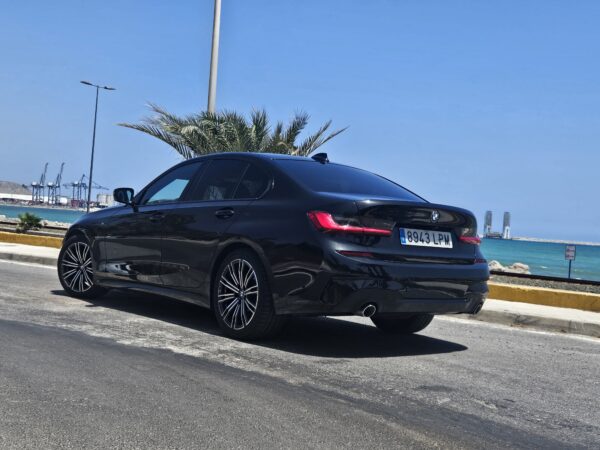 BMW 318D PACK M AUTOMÁTICO - Imagen 16