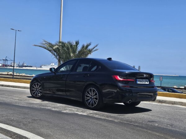 BMW 318D PACK M AUTOMÁTICO - Imagen 18
