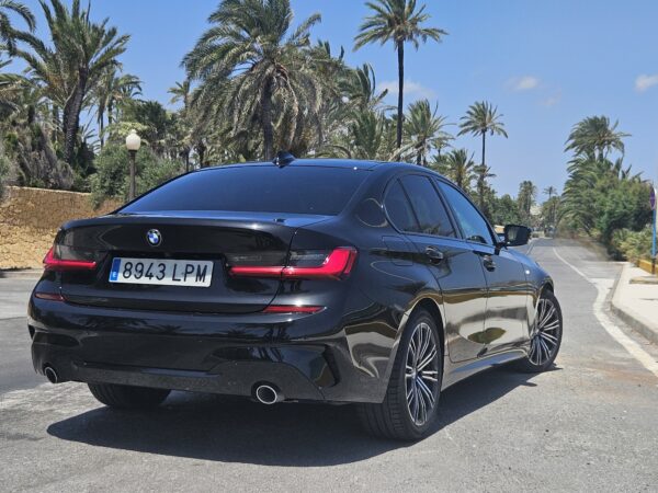BMW 318D PACK M AUTOMÁTICO - Imagen 13