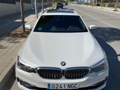 Xdrive Automocíon Taller BMW y Mini Alicante 39 BMW 520 Segunda Mano, Automático Luxury Line de en Alicante