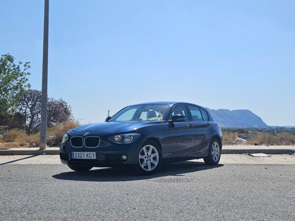 BMW 118d Automático, 2012, 151.000 km certificados, mantenimiento recién hecho - Imagen 11