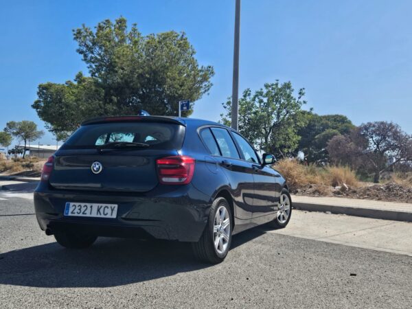 BMW 118d Automático, 2012, 151.000 km certificados, mantenimiento recién hecho - Imagen 10
