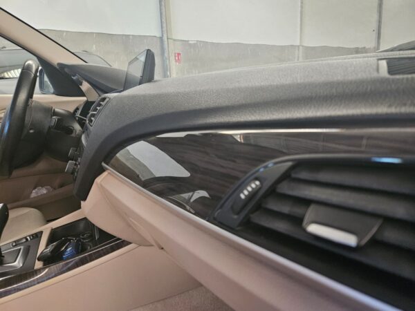 BMW 118d Automático, 2012, 151.000 km certificados, mantenimiento recién hecho - Imagen 3