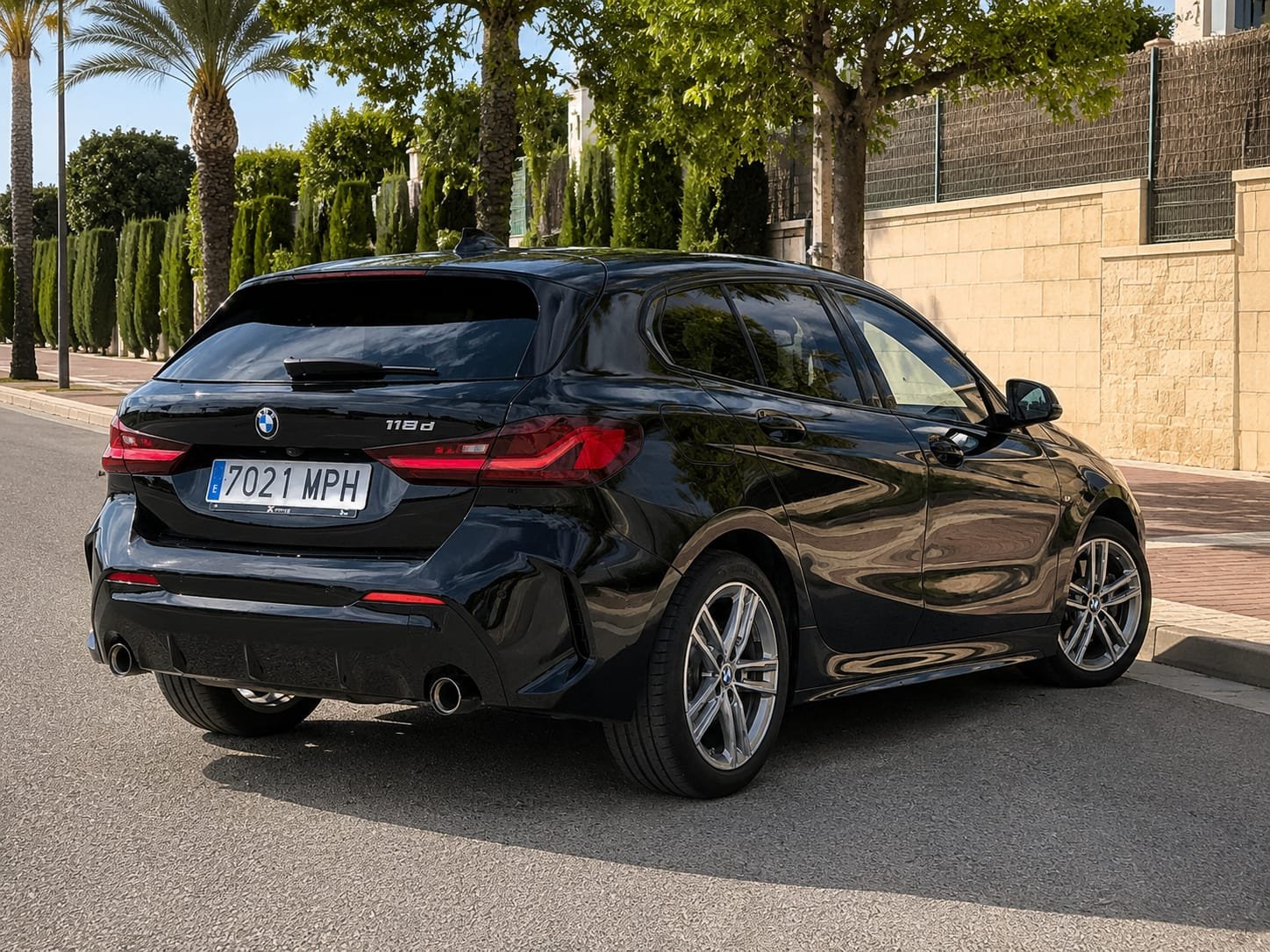 BMW 118d M Sport Automático 150 CV (2024) – Coche de segunda mano en Alicante 6 BMW 118d M Sport Automático 150 CV (2024) – Coche de segunda mano en Alicante - Imagen 4